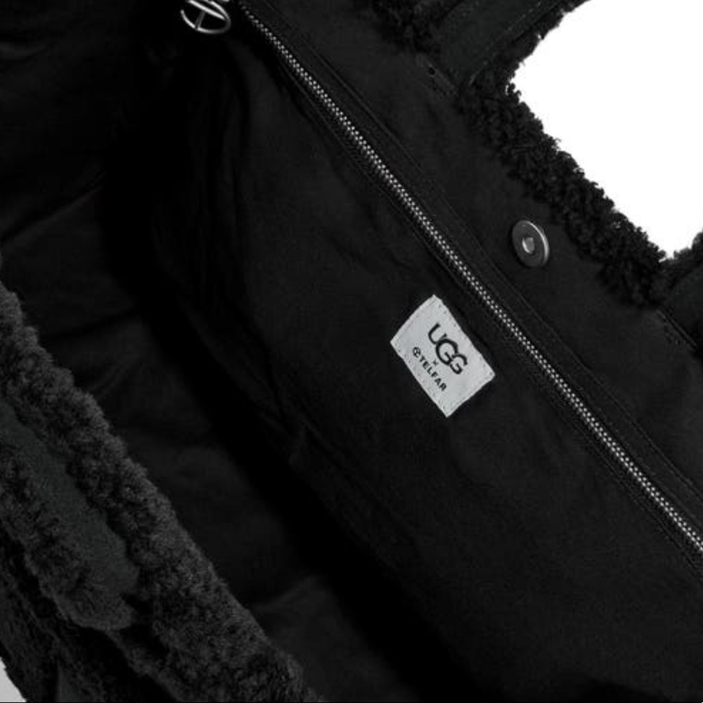 🆕UGG X TELFAR MEDIUM SHOPPER SHEARLING & SUEDE BLACK TOTE BAG - Picture 14 of 16